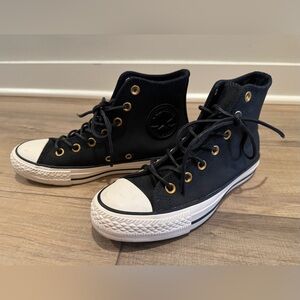 Women’s Converse High Top Sneakers